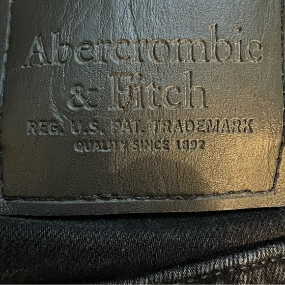 Abercrombie and Fitch Black Jeand size 30x32 - Picture 8 of 9